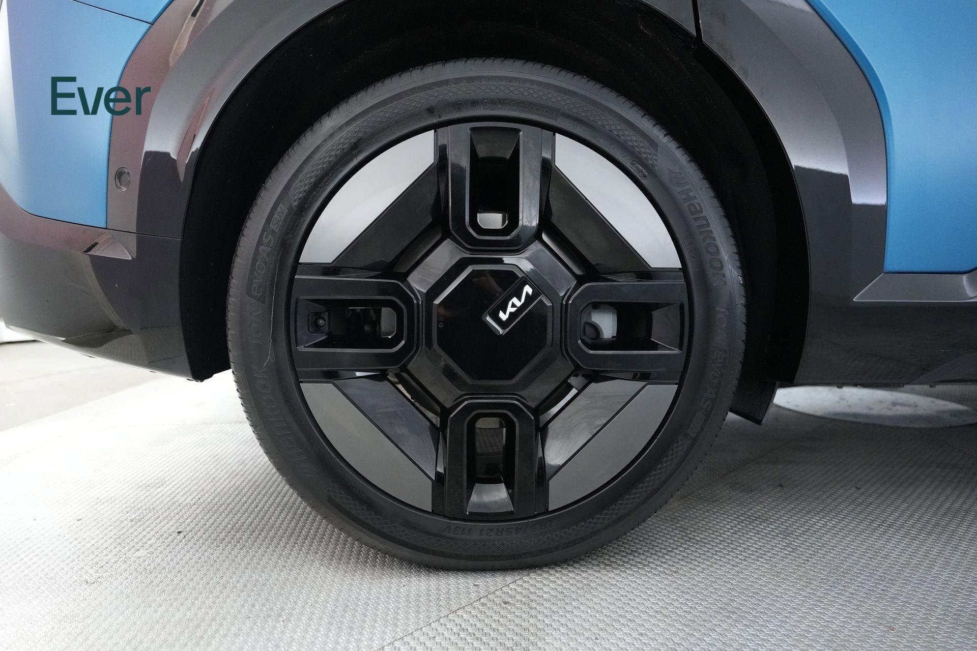 Used 2024 Kia EV9 GT-Line image 9