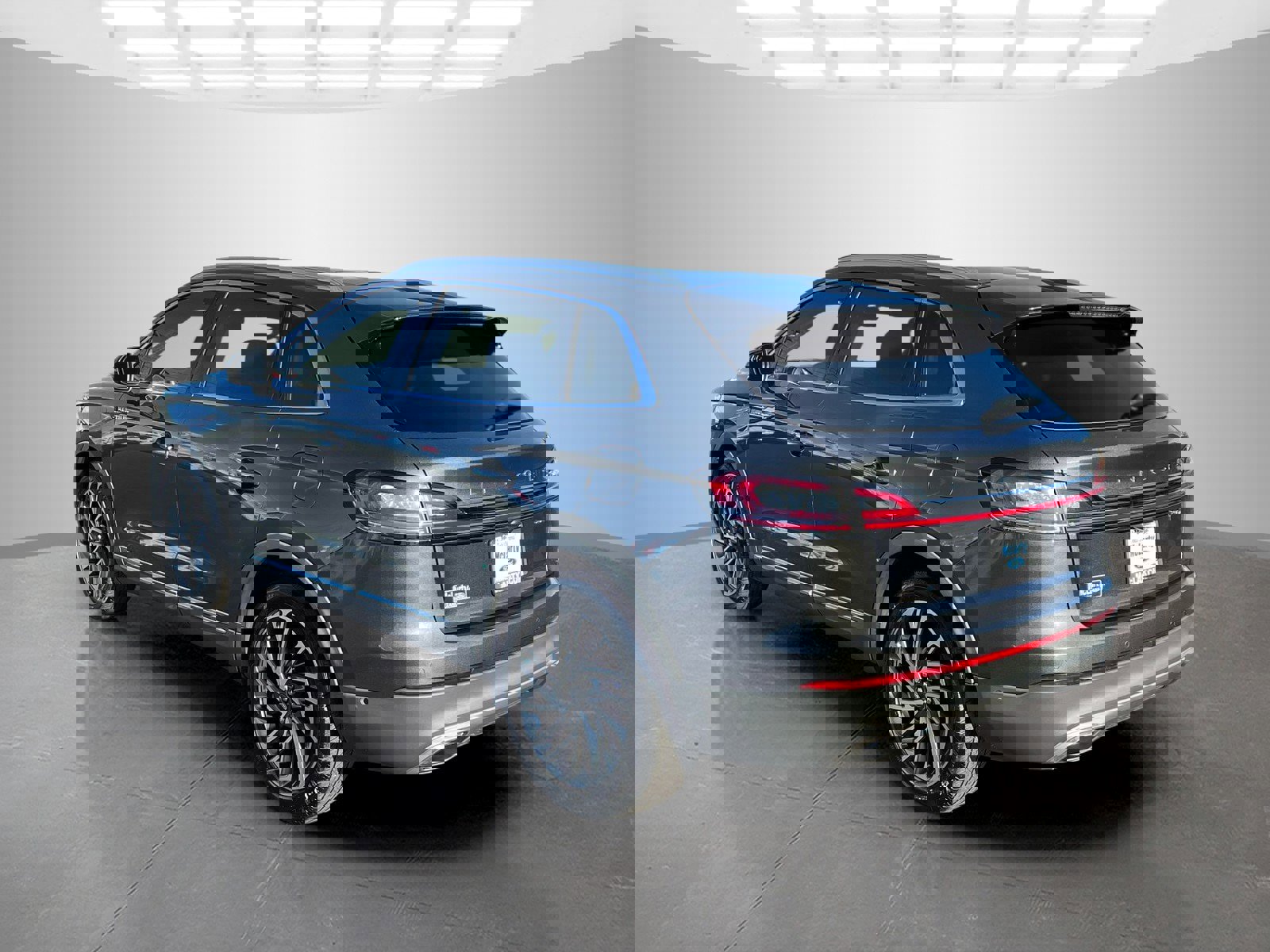 Used 2019 Lincoln Nautilus Reserve image 6