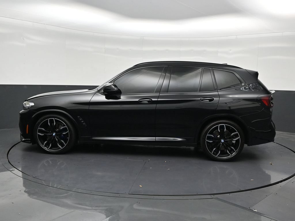 Used 2024 BMW X3 M40i w/ Parking Assistance Package AWD/4WD image 2