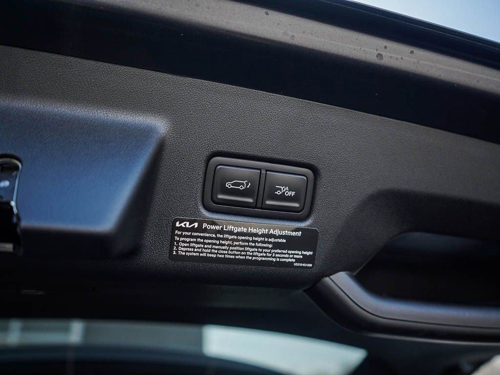 New 2027 Kia Telluride S image 9