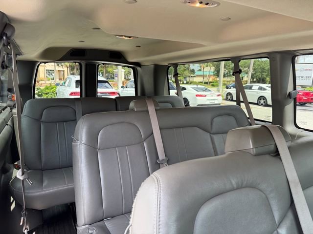 Used 2024 Chevrolet Express 3500 LS RWD image 16