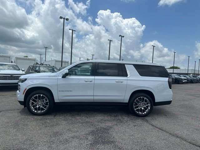 New 2026 Chevrolet Suburban High Country AWD/4WD image 6