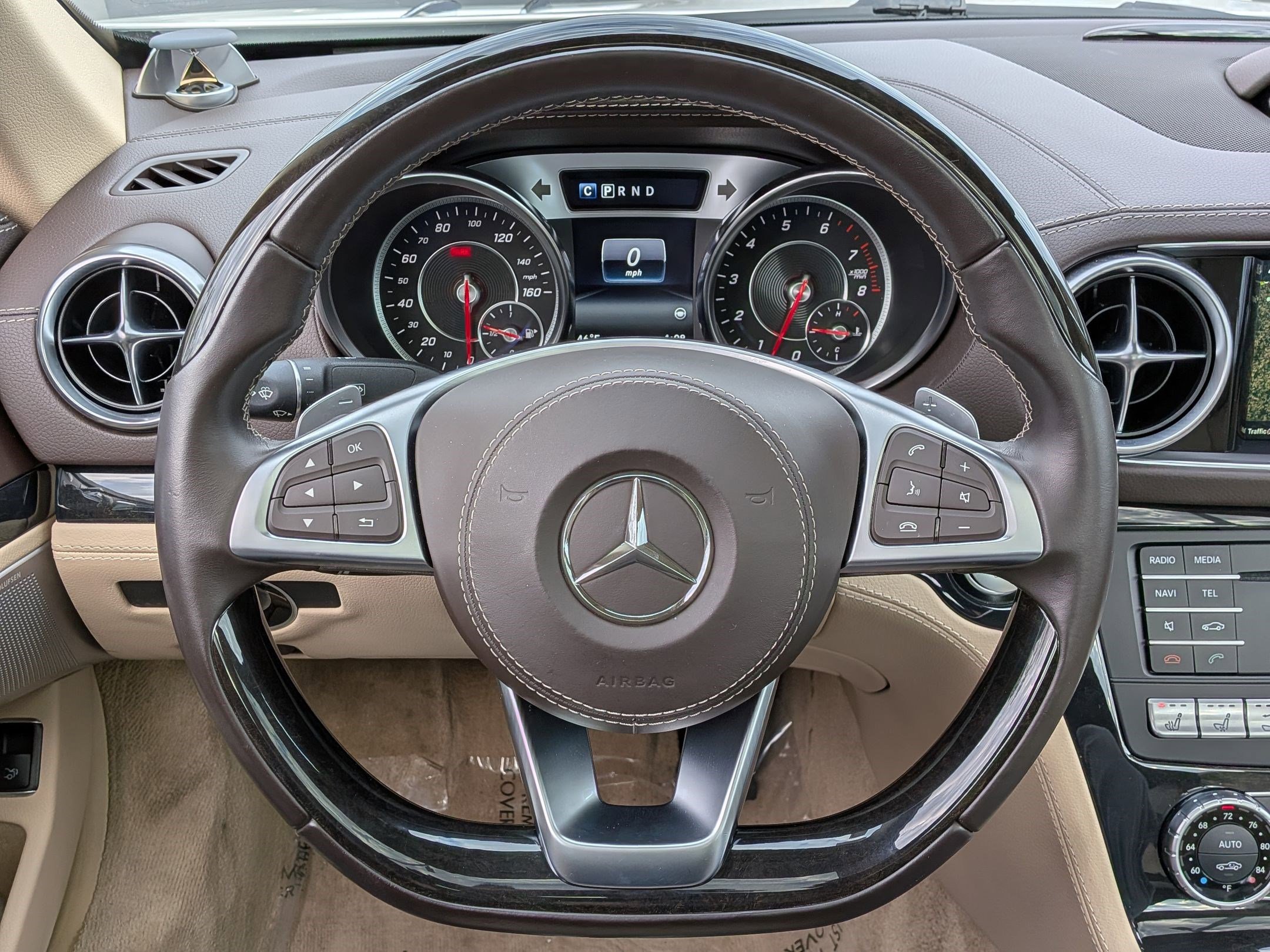 Used 2019 Mercedes-Benz SL 550 image 19
