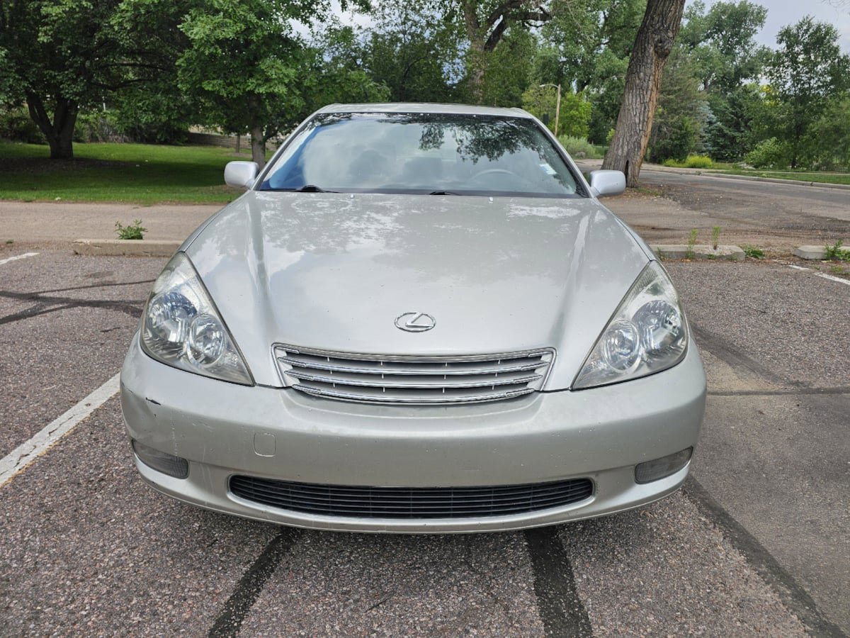 Used 2004 Lexus ES 330 FWD image 8