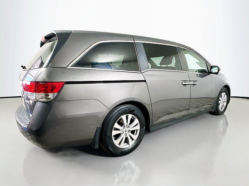 Used 2016 Honda Odyssey SE image 7