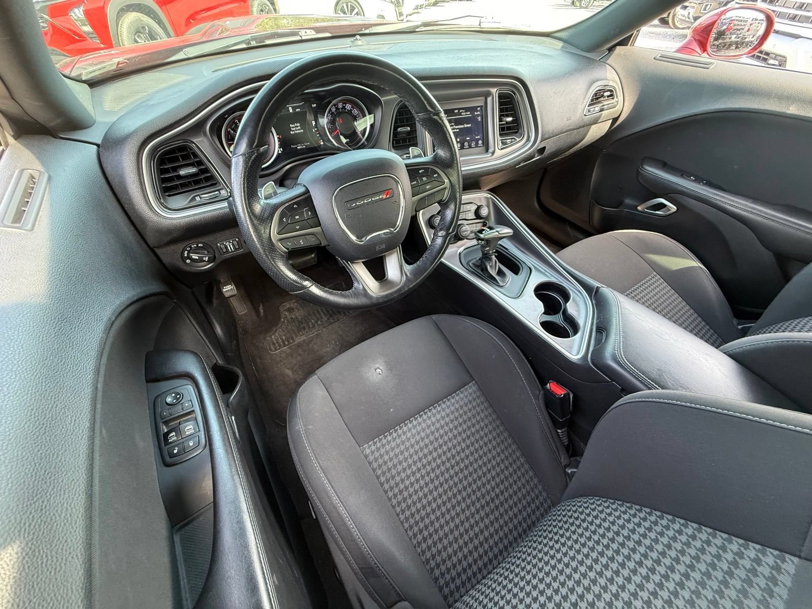Used 2019 Dodge Challenger R/T w/ Driver Convenience Group RWD image 17