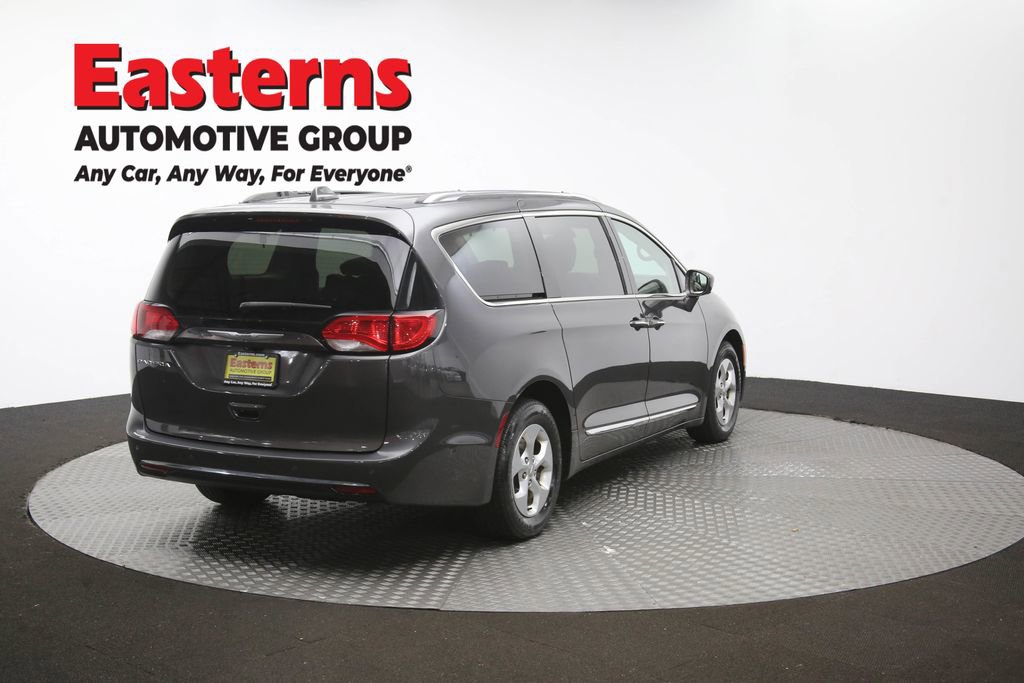 Used 2017 Chrysler Pacifica Touring-L Plus w/ Advanced Safetytec Group FWD image 42