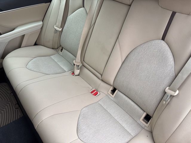 Used 2020 Toyota Camry LE w/ Fleet Convenience Package image 23