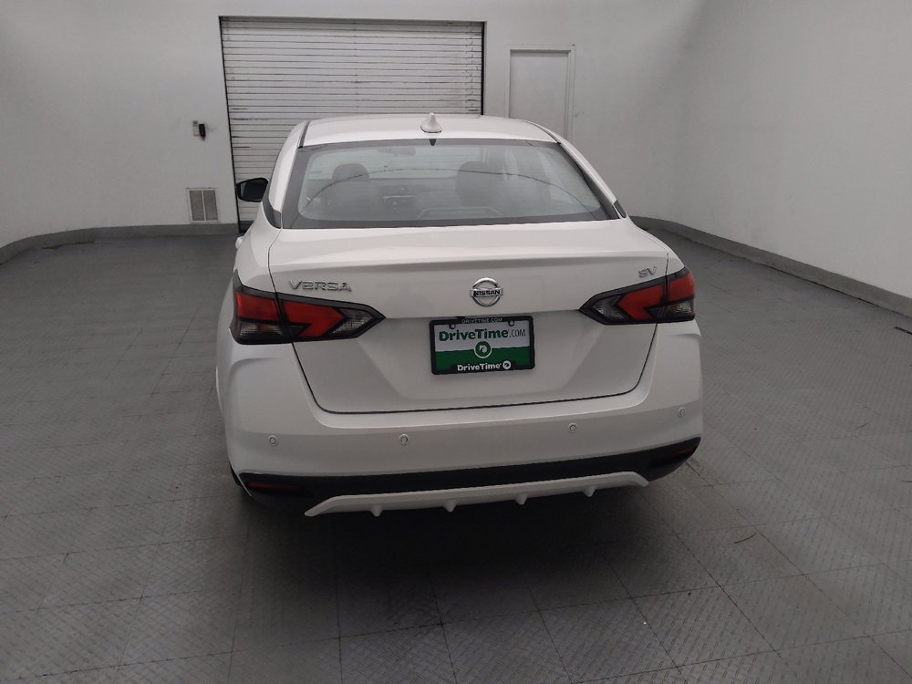 Used 2021 Nissan Versa SV FWD image 6