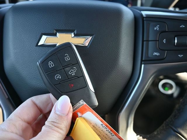 Used 2025 Chevrolet Silverado 2500 LT w/ Safety Package image 36