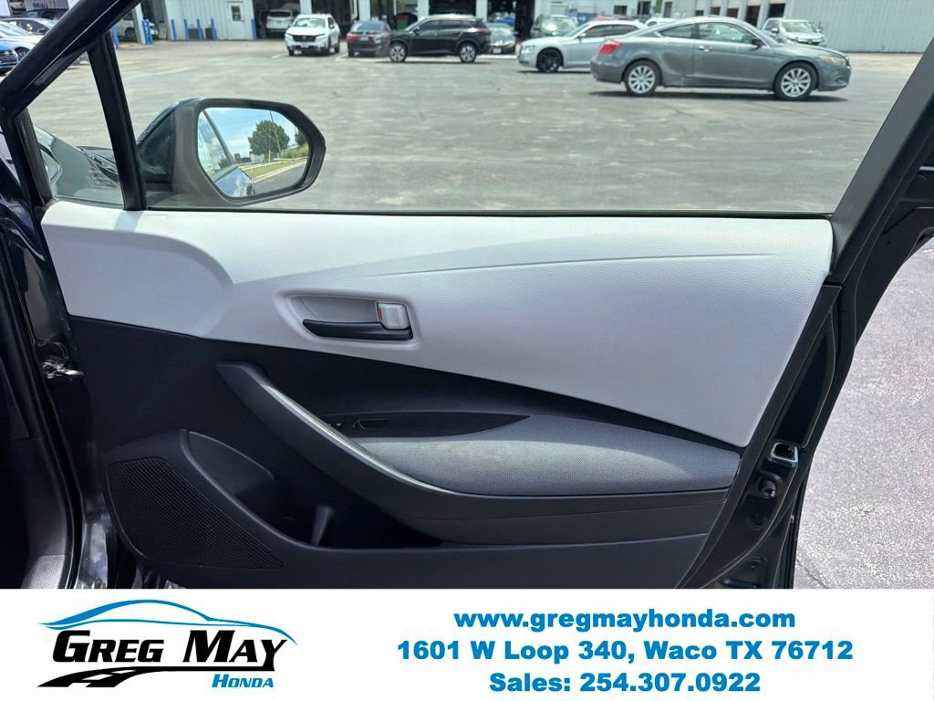 Used 2022 Toyota Corolla LE FWD image 27