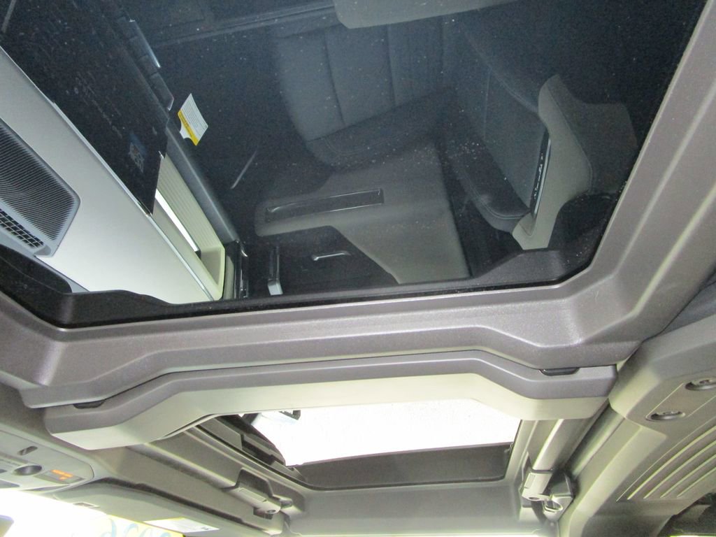 New 2026 GMC Hummer EV 4x4 Crew Cab image 47