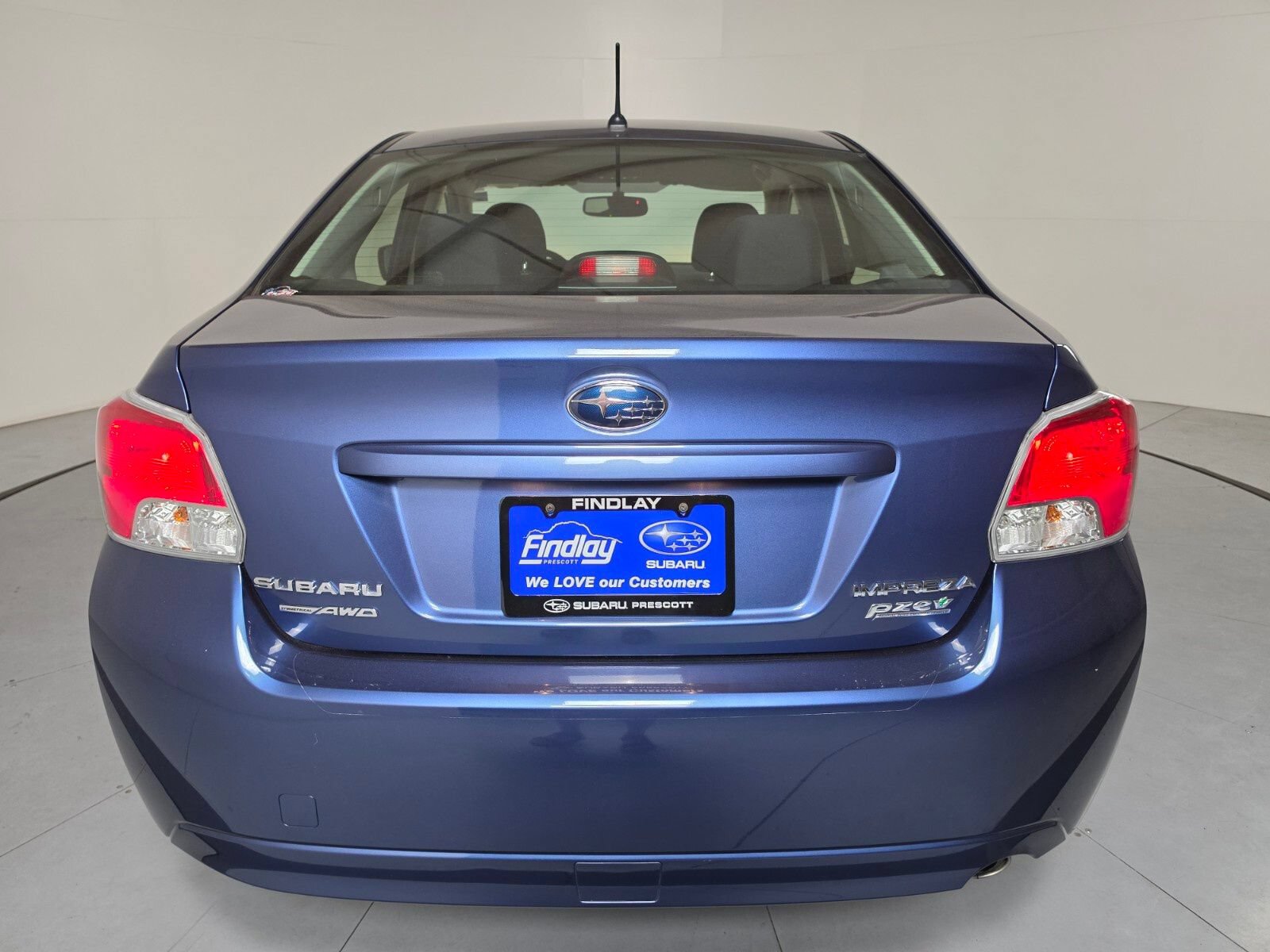Used 2013 Subaru Impreza 2.0i Premium w/ All-Weather Pkg AWD/4WD image 4