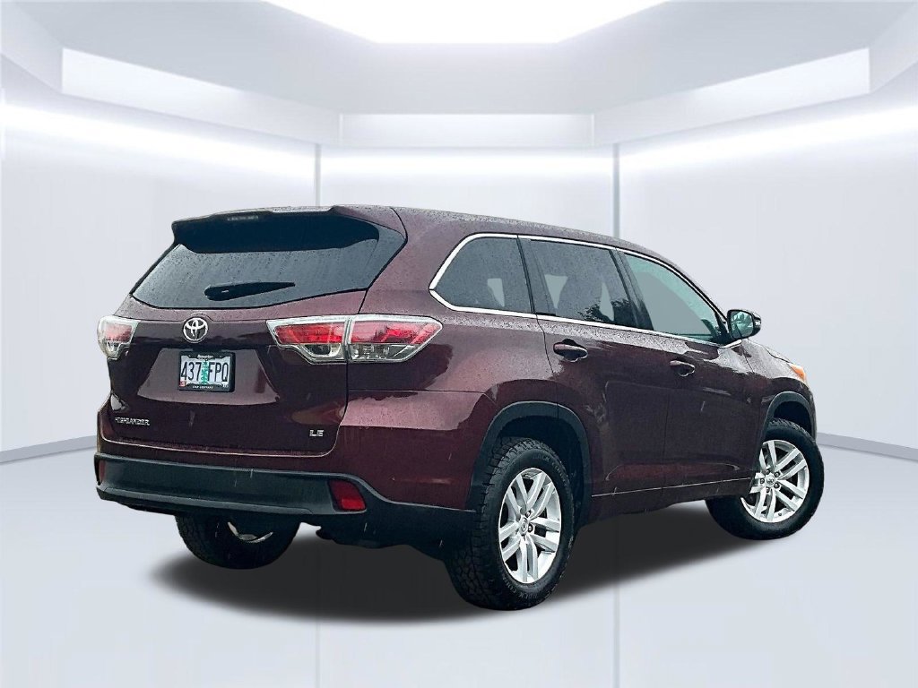 Used 2014 Toyota Highlander LE FWD image 14