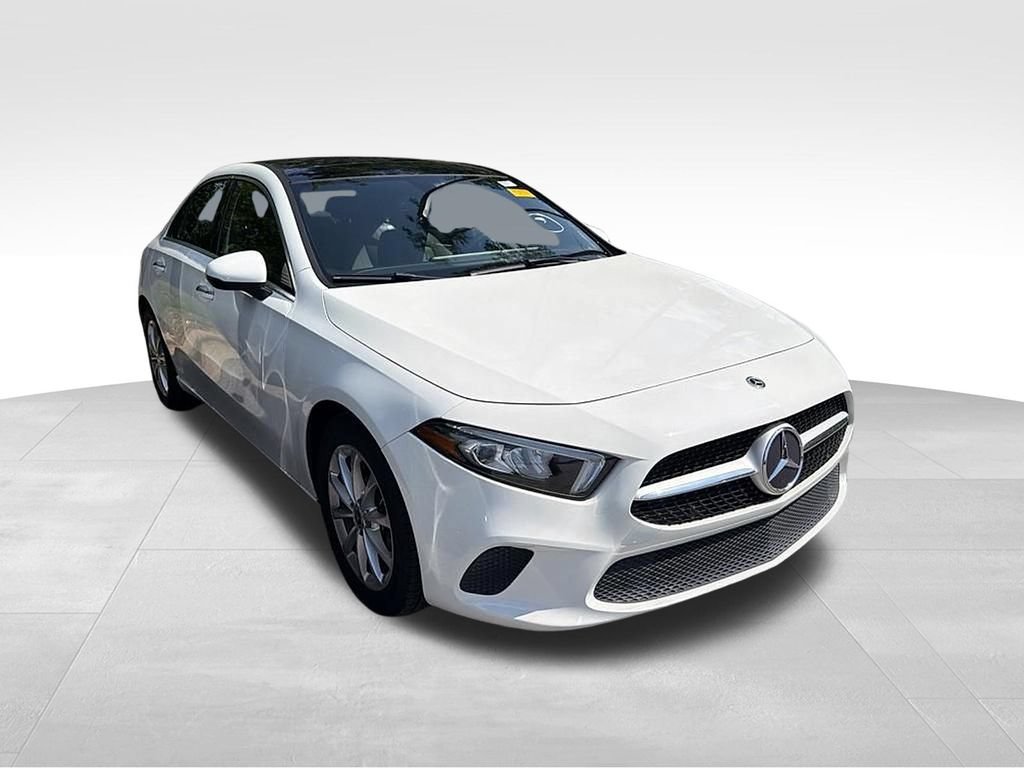 Used 2022 Mercedes-Benz A 220 4MATIC image 3