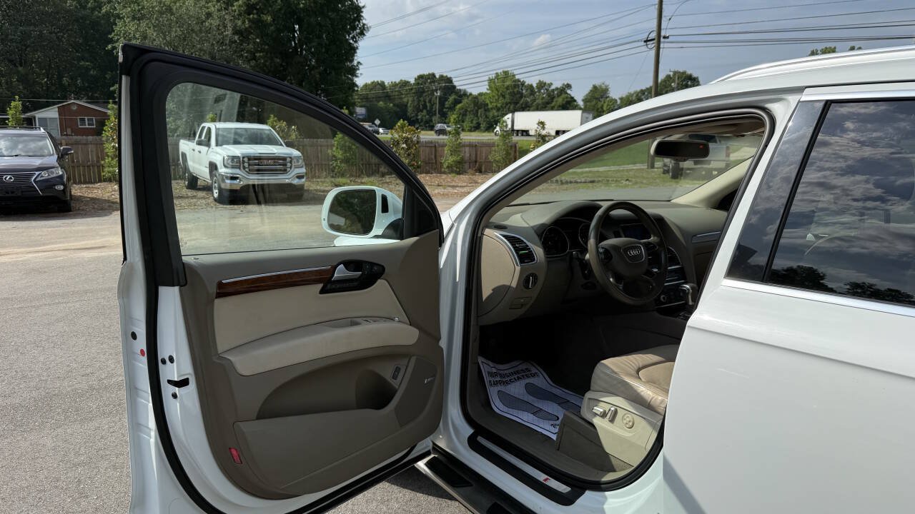 Used 2015 Audi Q7 3.0T S line Prestige AWD/4WD image 11