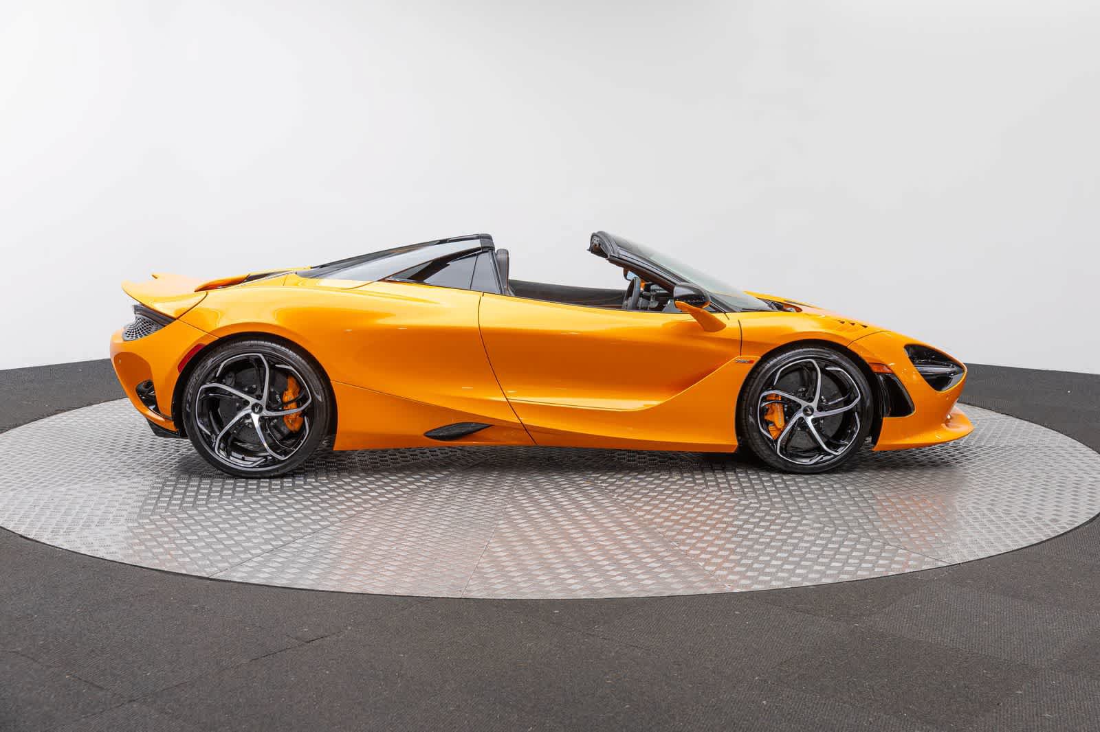 New 2027 McLaren 750S Spider RWD image 45