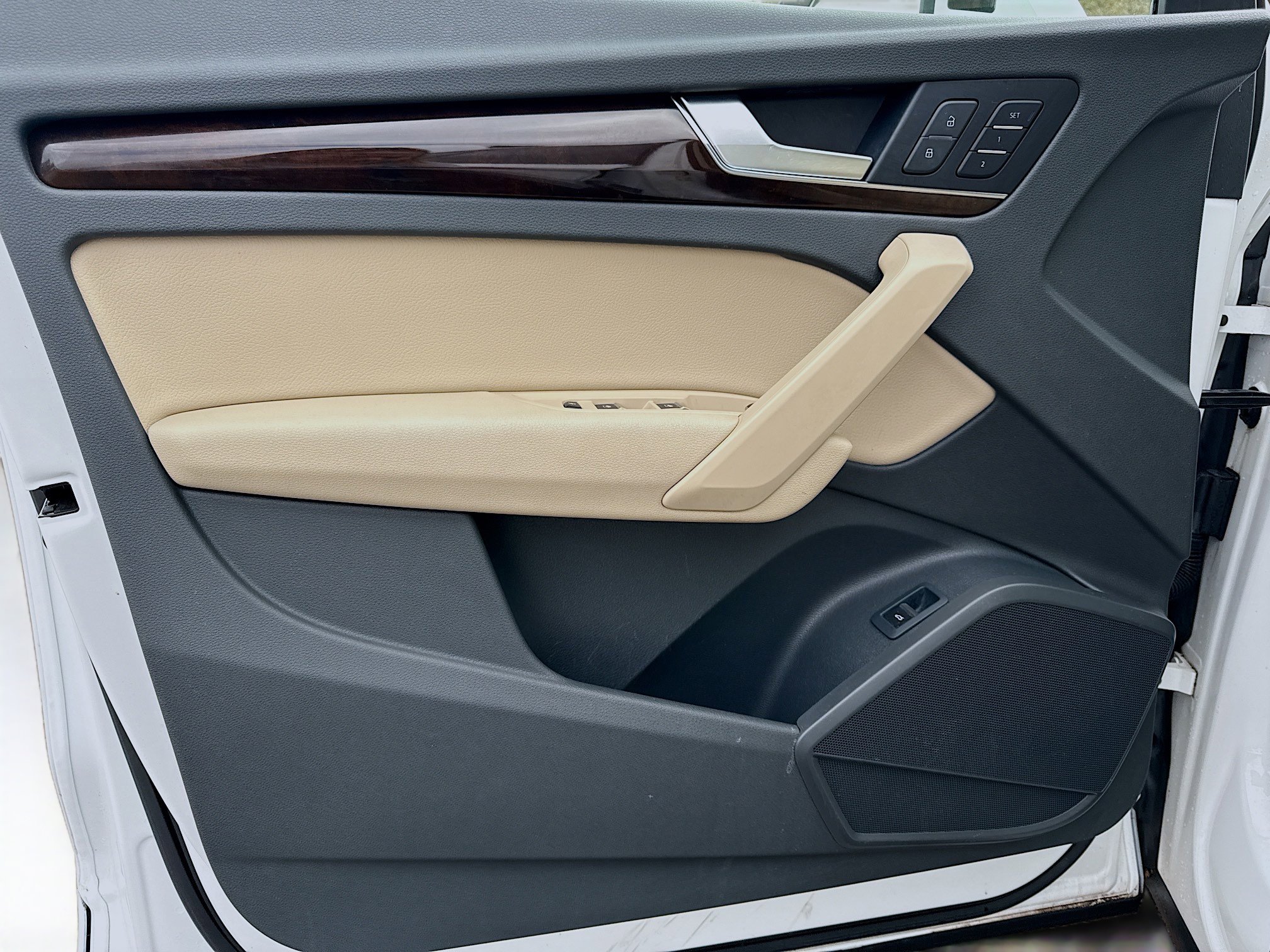 Used 2019 Audi Q5 2.0T Premium w/ Convenience Package image 21