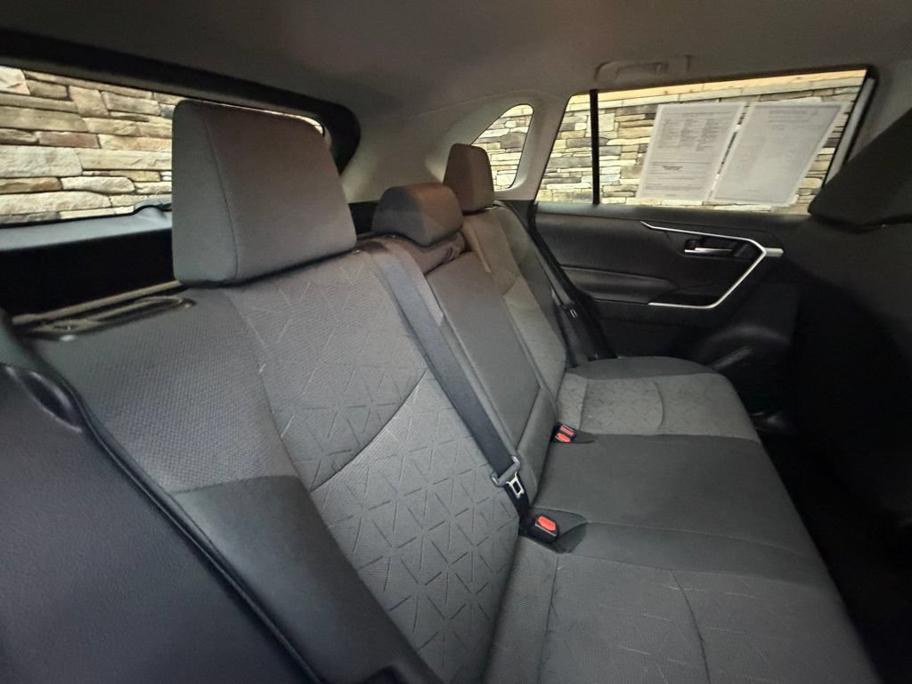 Used 2020 Toyota RAV4 XLE w/ Convenience Package AWD/4WD image 31