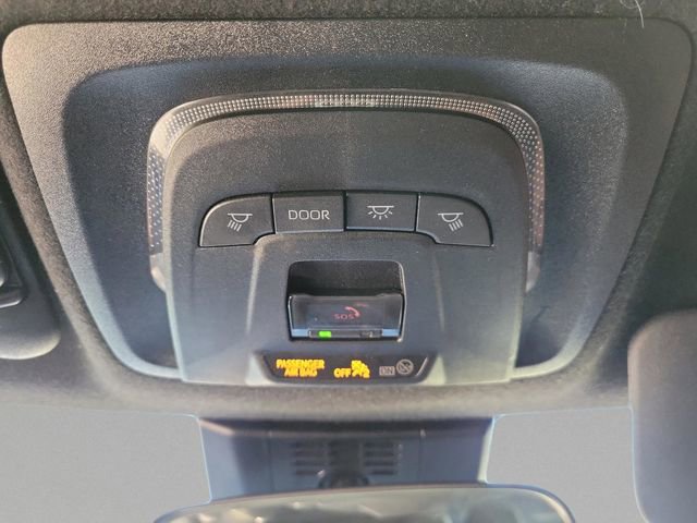 Used 2024 Toyota Corolla SE image 31