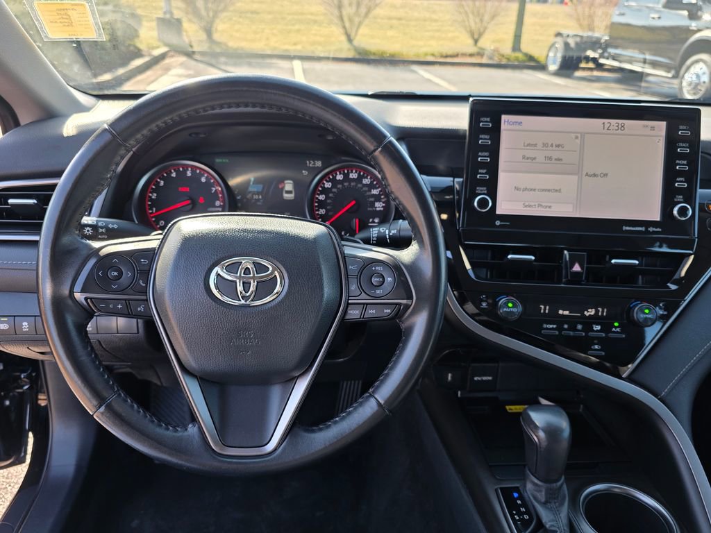 Used 2024 Toyota Camry XSE image 15