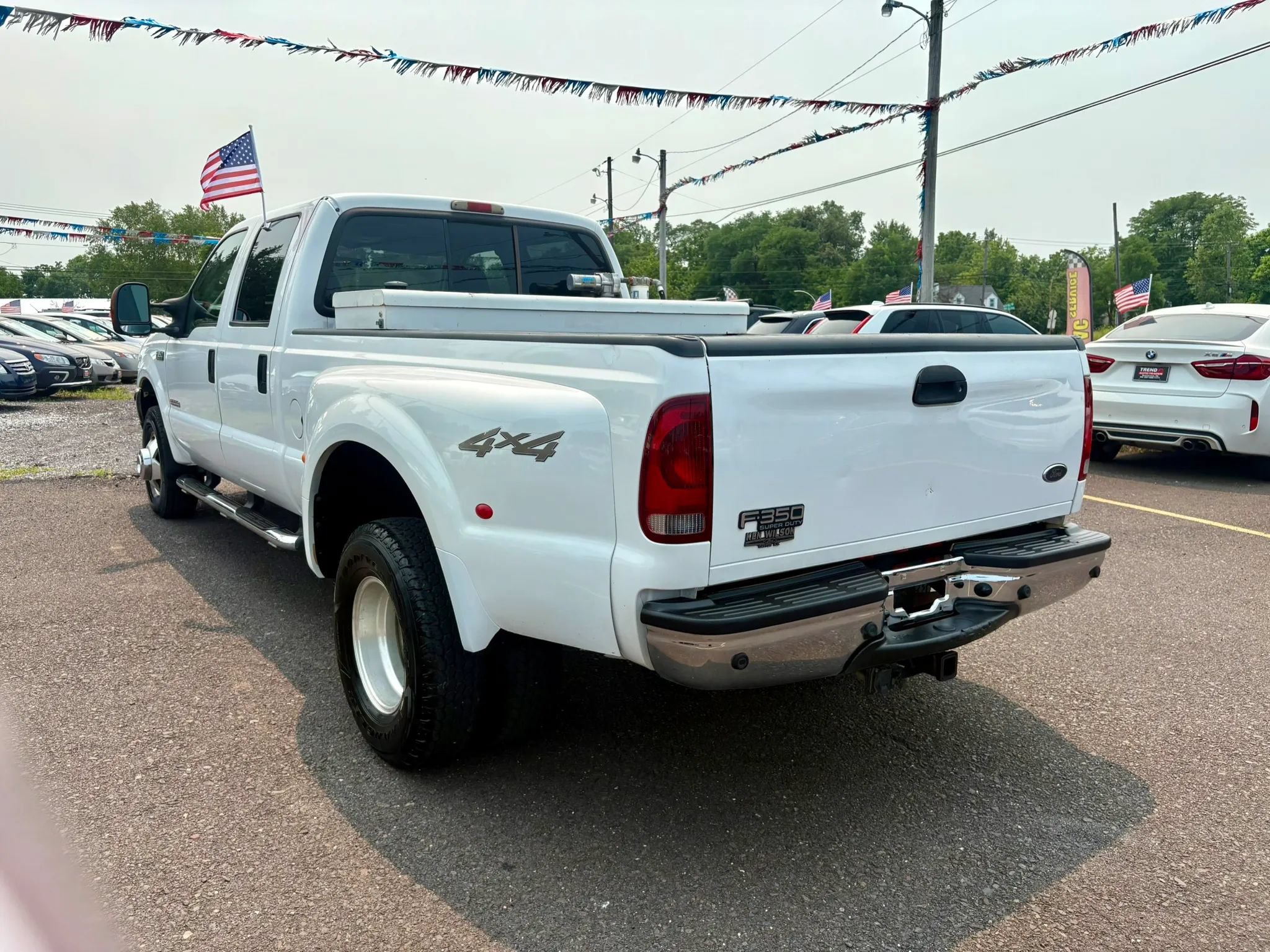 Used 2003 Ford F350 Lariat AWD/4WD image 3