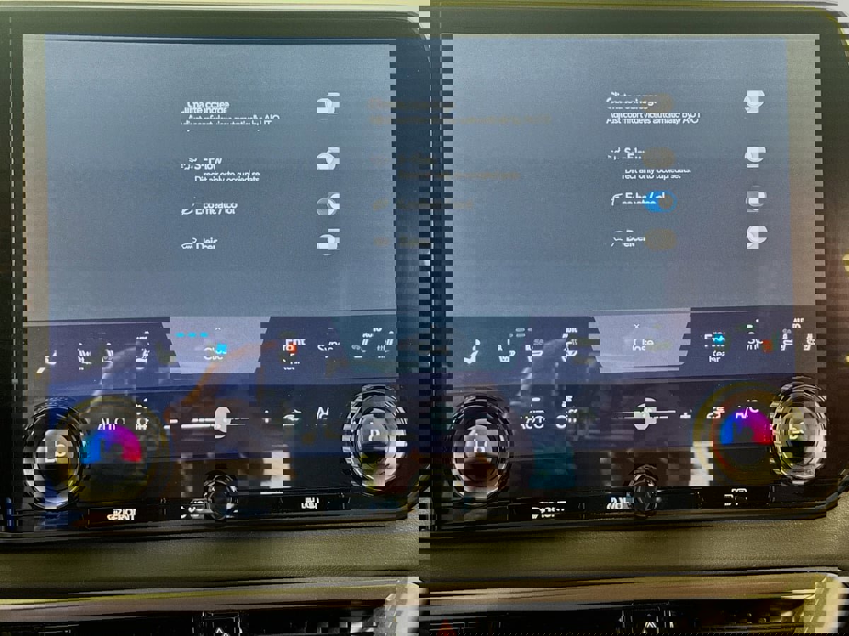 Used 2023 Lexus RX 500h F Sport w/ Cold Area Package image 16