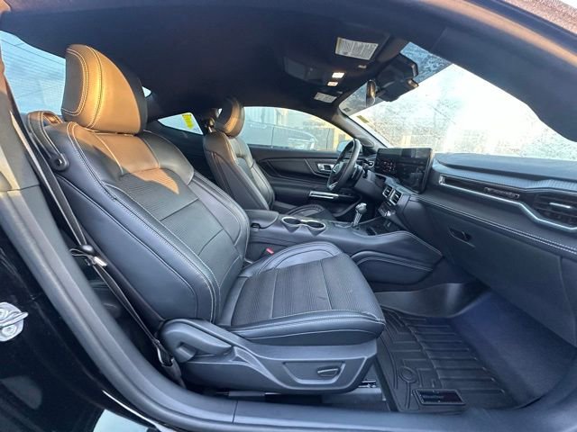 Used 2024 Ford Mustang GT Premium image 31