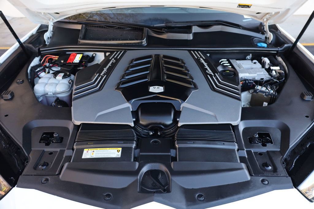 Used 2019 Lamborghini Urus image 10