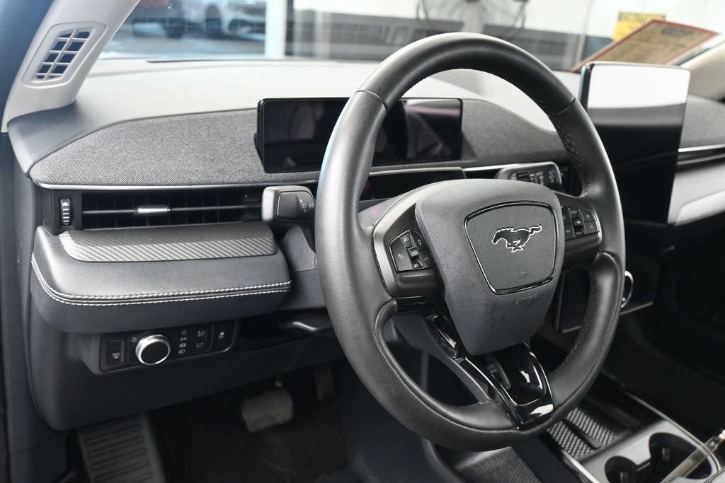 Used 2022 Ford Mustang Mach-E Premium RWD image 16