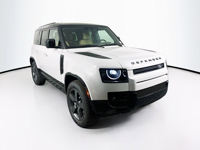 New 2026 Land Rover Defender 110 X-Dynamic SE image 3