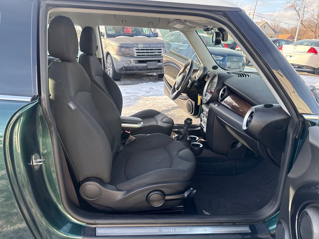 Used 2008 MINI Cooper Hardtop image 10