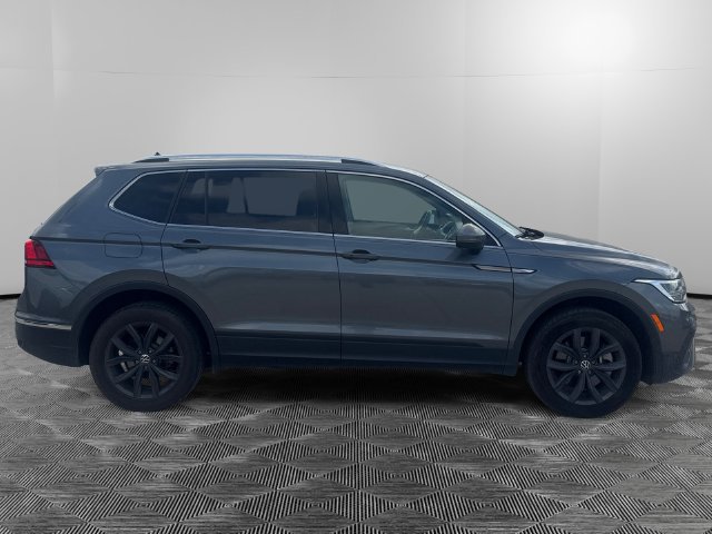 Used 2024 Volkswagen Tiguan SE FWD image 6