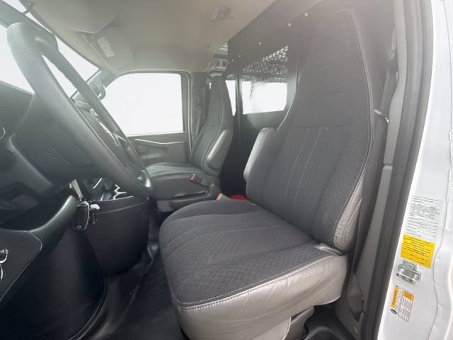 Used 2025 GMC Savana 2500 w/ Driver Convenience Package RWD image 11