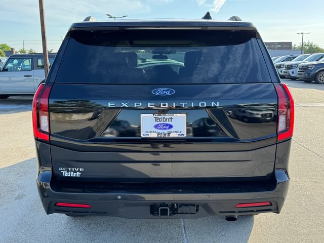 Used 2025 Ford Expedition Active AWD/4WD image 9