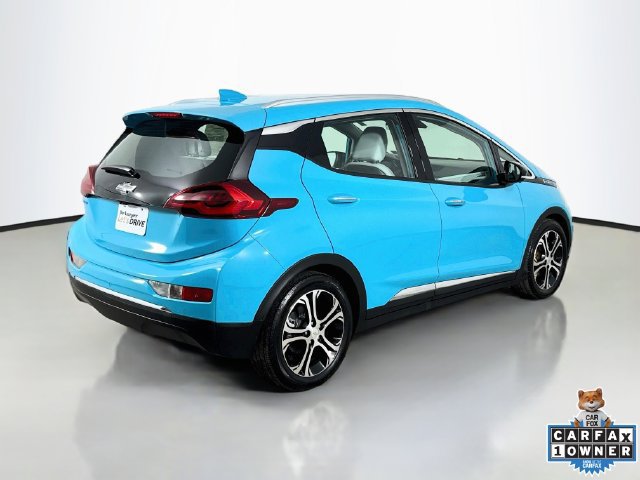 Used 2021 Chevrolet Bolt Premier w/ Infotainment Package FWD image 12
