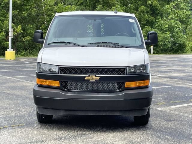 New 2025 Chevrolet Express 2500 w/ Driver Convenience Package RWD image 8