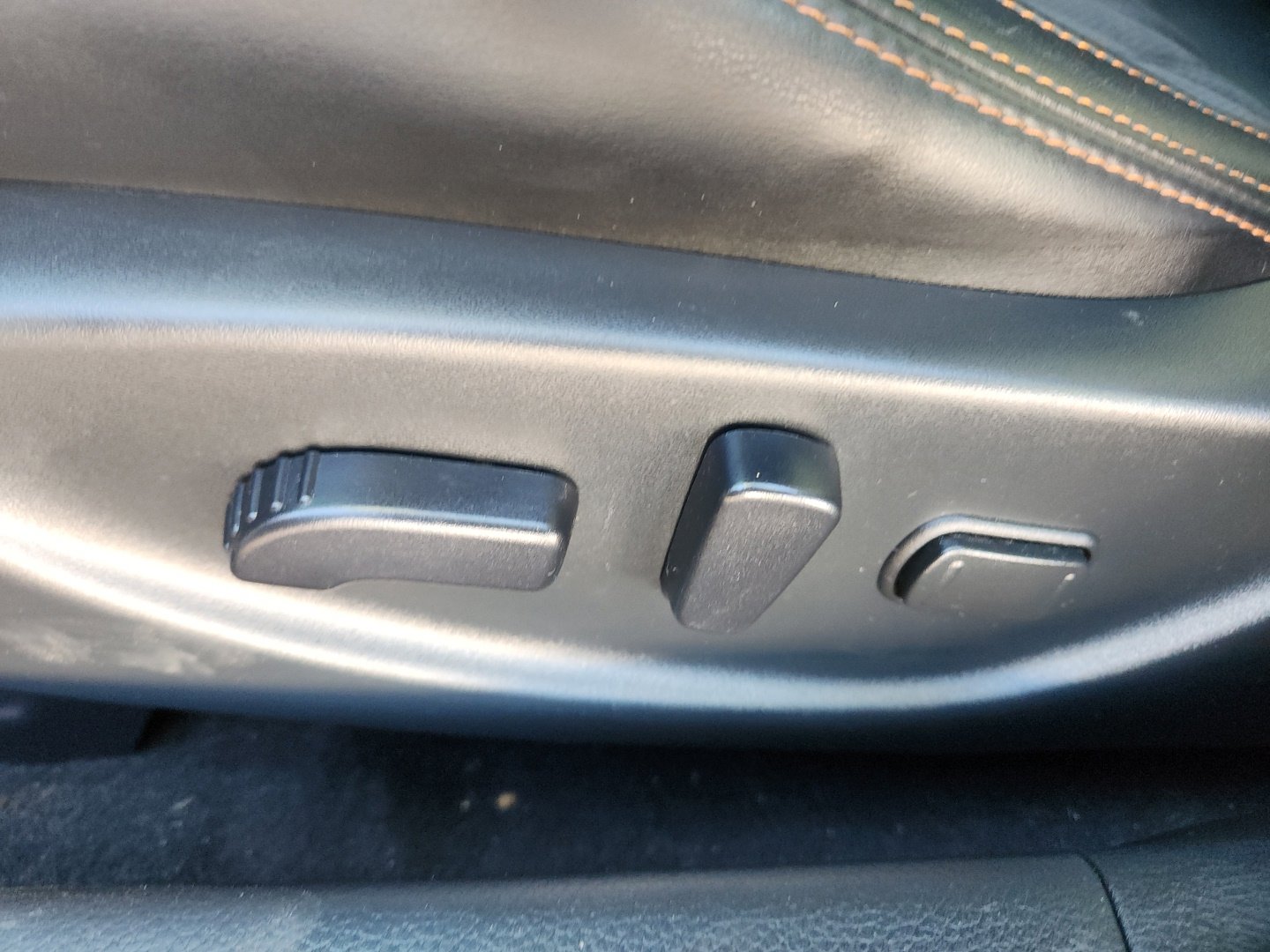 Used 2021 Nissan Maxima SR w/ Sport Mat Group image 12