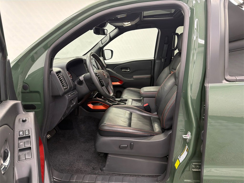 Used 2023 Nissan Frontier PRO-4X w/ Pro-4X Premium Package image 9