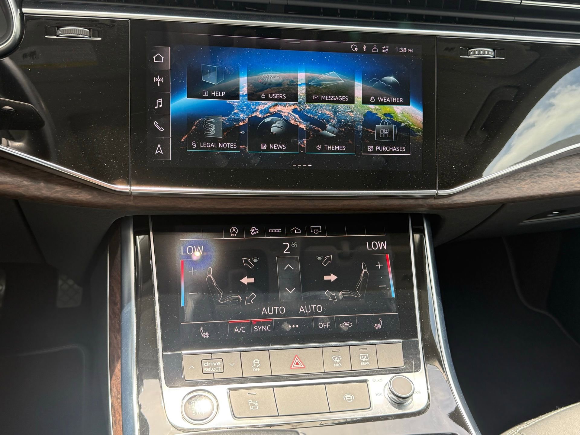 Used 2023 Audi Q8 Premium w/ Convenience Package image 34