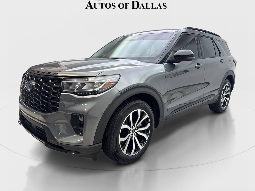 Used 2025 Ford Explorer ST-Line w/ Premium Package RWD image 2