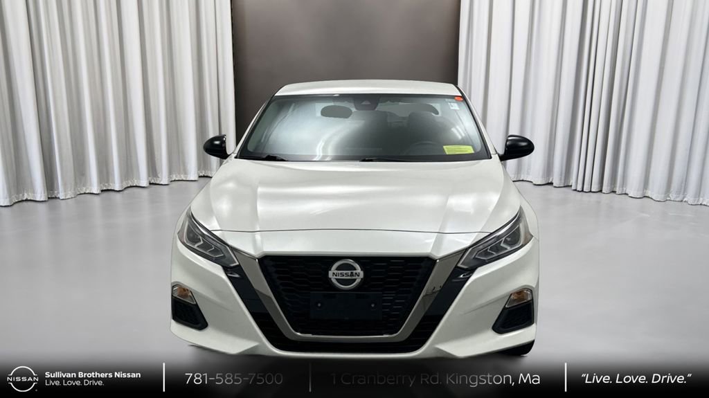 Certified 2021 Nissan Altima 2.5 SR image 2
