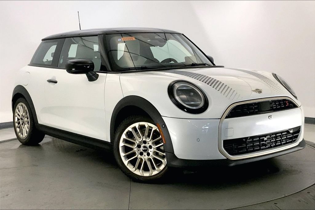 Used 2026 MINI Cooper S FWD image 1