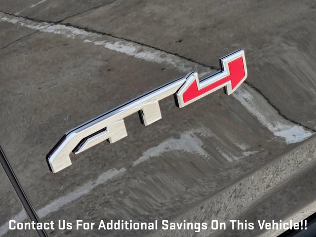 New 2026 GMC Yukon XL AT4 Ultimate w/ LPO, Floor Liner Package AWD/4WD image 8