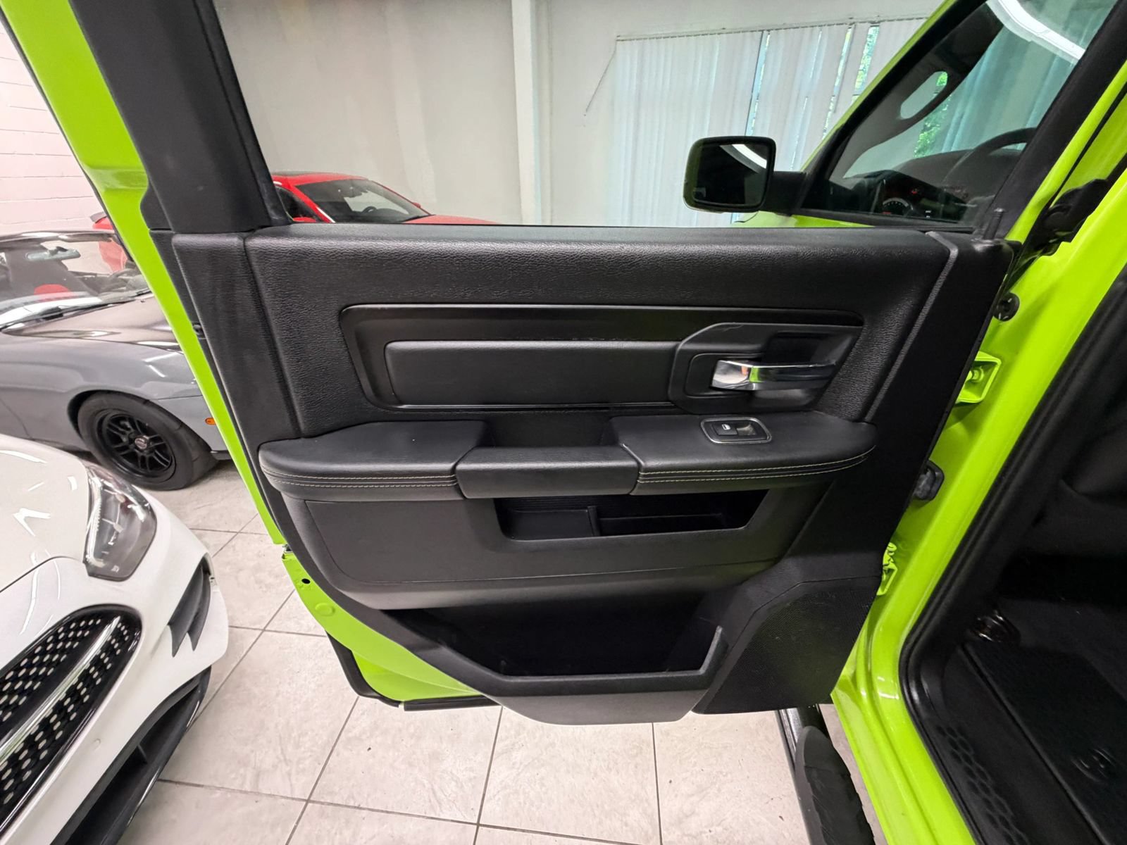 Used 2017 RAM 1500 Sport w/ Sublime Green Sport Package AWD/4WD image 15