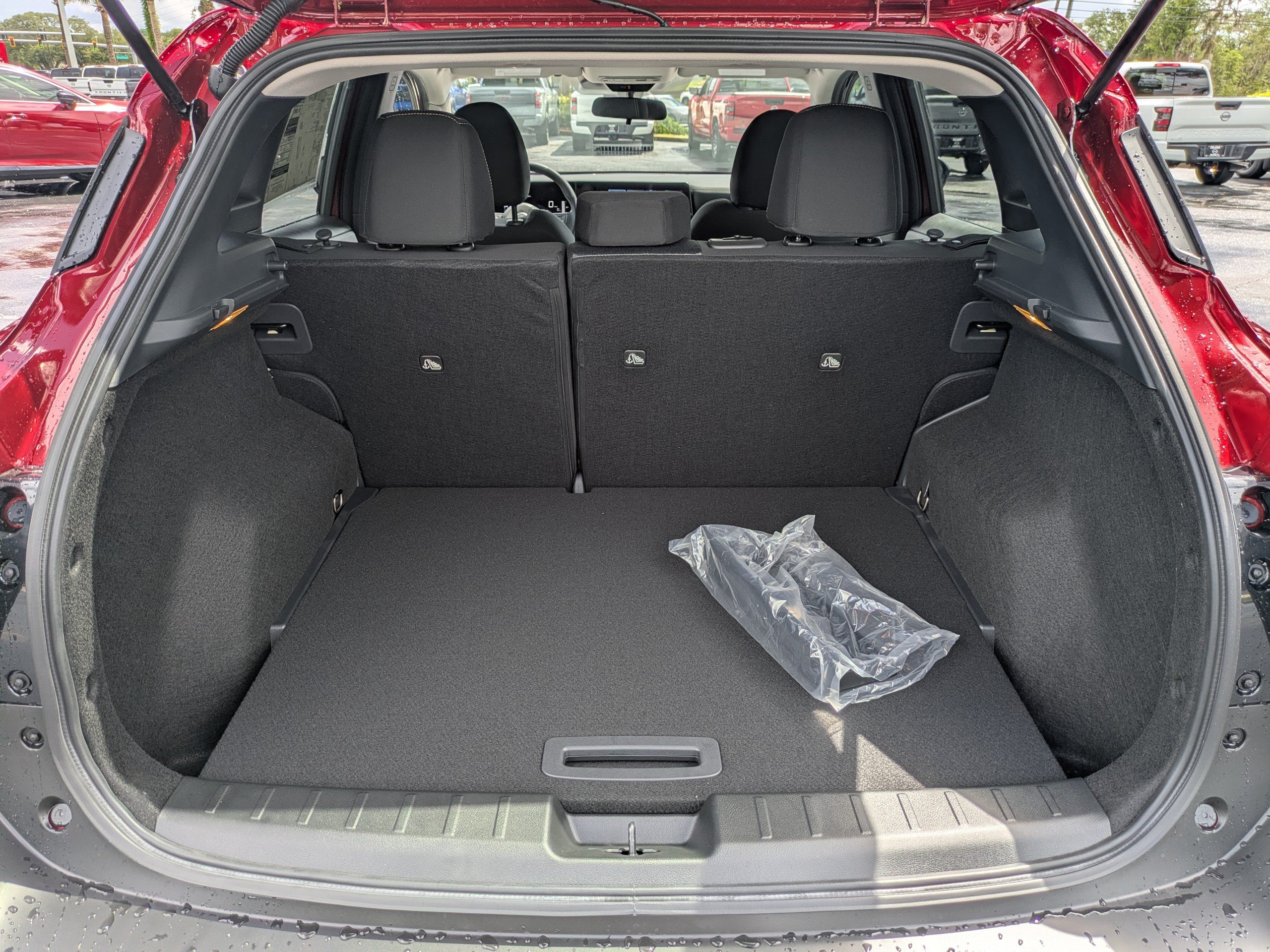 New 2026 Nissan Kicks SV FWD image 13