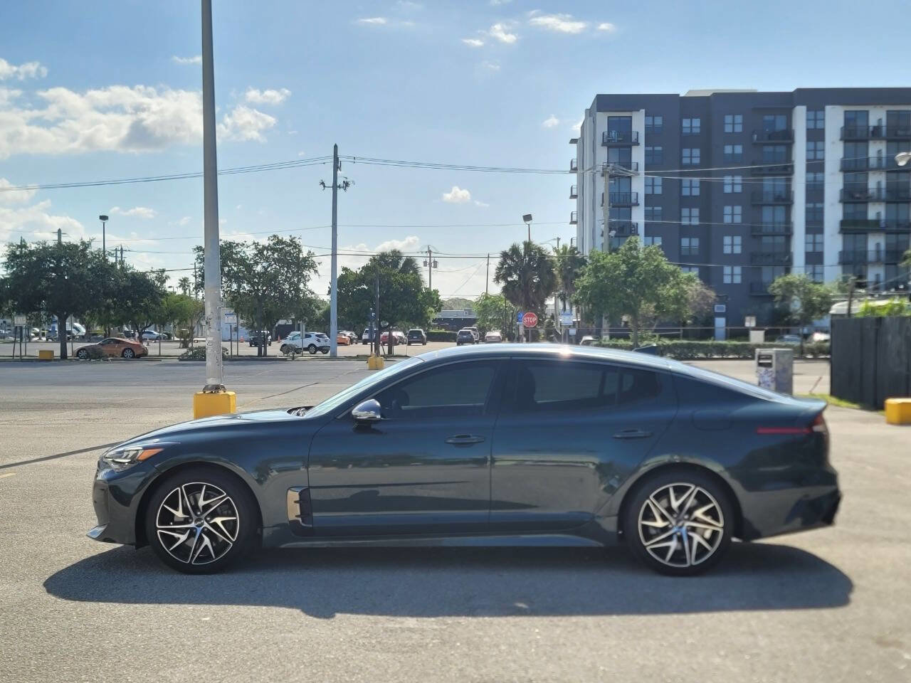 Used 2023 Kia Stinger GT-Line w/ Sun & Sound Package RWD image 9