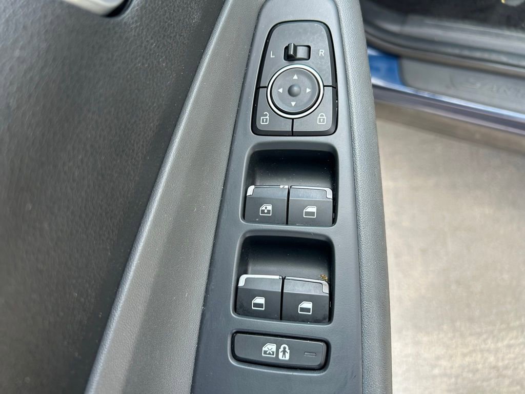 Used 2023 Hyundai Santa Fe SE AWD/4WD image 19