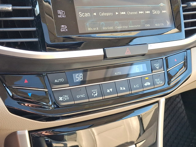 Used 2017 Honda Accord EX-L image 16