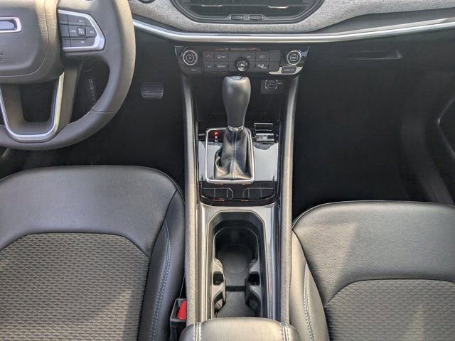 Used 2022 Jeep Compass Latitude image 20